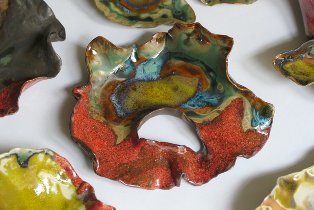 HELENA ARELLANO MAYZ, HOJARASCA