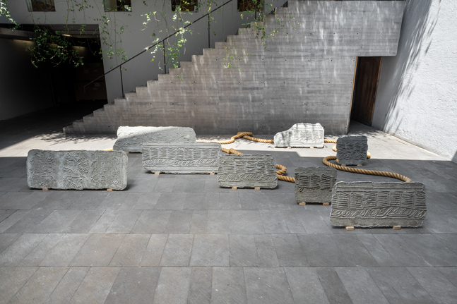 mariana castillo deball
feathered serpent, 2016
concrete, wood, rope
variable dimensions

&amp;nbsp;


&amp;nbsp;
