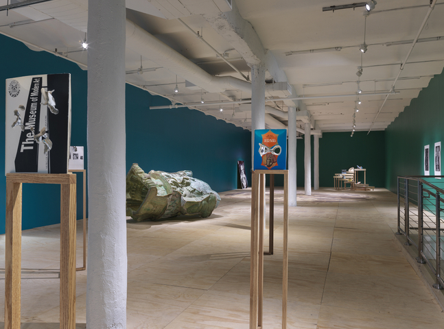 installation view mariana castillo deball: finding oneself outside, new museum, new york, 2019. photo: maris hutchinson &amp;amp; epw studio


&amp;nbsp;
