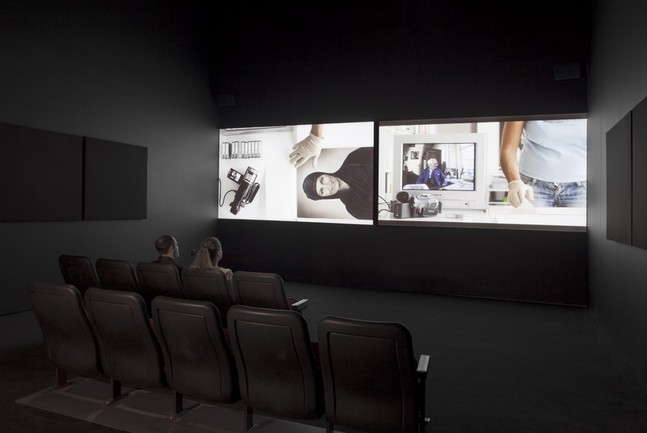 vista de instalaci&amp;oacute;n akram zaatari: projects 100, moma, nueva york, 2013. foto: john wronn. &amp;copy; the museum of modern art, nueva york


&amp;nbsp;
