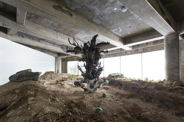 adri&aacute;n villar rojas