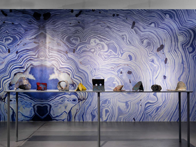 mariana castillo deball
mathematical distortions, 2012
plaster, pigments, rabbit glue, aluminum
variable dimensions