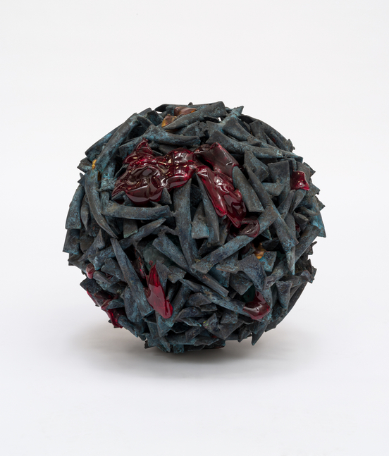 Point as a Set, c. 1965
Copper and glass
21 x 21 x 21 inches (53.3 x 53.3 x 53.3 cm)