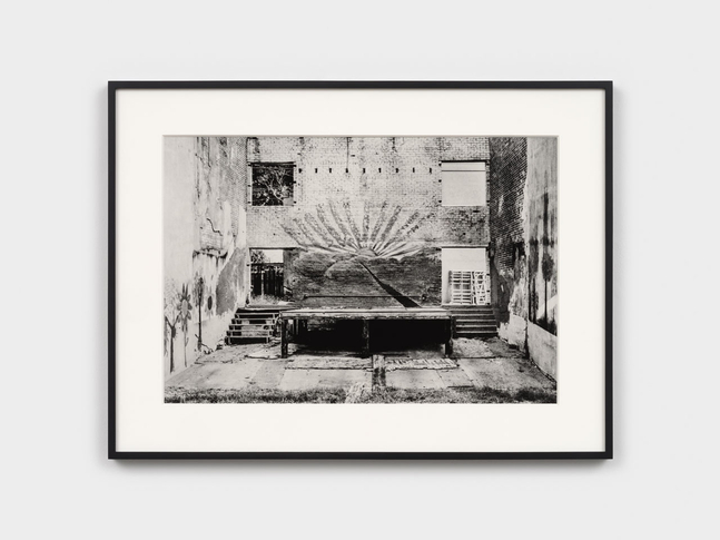 Ralph Lemon

Untitled (Rainbow Stage, Yazoo City, Mississippi), 2002

digital gelatin silver print

14 3/4 x 21 in. (37.5 x 53.3 cm)

frame: 19 1/8 x 25 1/2 x 1 1/4 in. (48.6 x 64.8 x 3.2 cm)