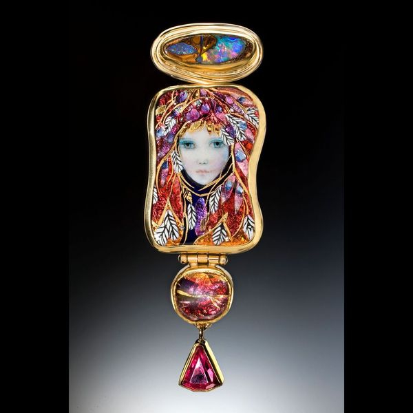 Firefeather

Enamel jewelry

3.25&amp;quot;x1.0&amp;quot;x0.25&amp;quot;