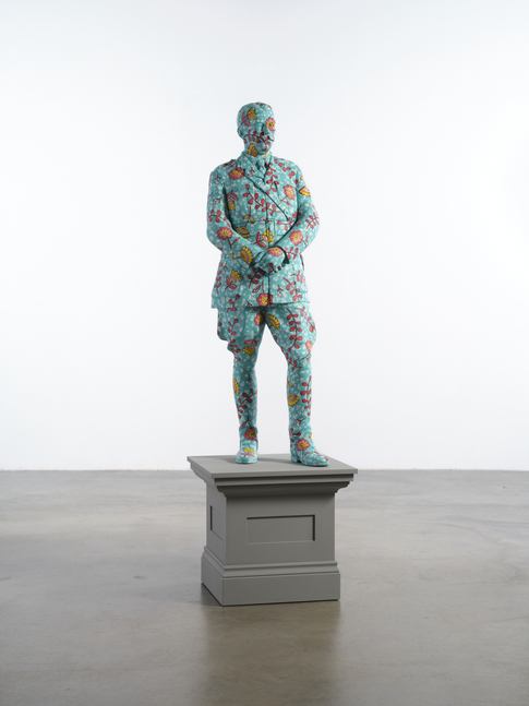 Yinka Shonibare CBE RA
Decolonised Structures (Kitchener), 2022
Fibreglass sculpture, hand-painted with Dutch wax pattern on a wooden plinth
Kitchener: 141 x 47 x 48,5 cm (55.5 x 18.5 x 19.1 in.)
Unique

&amp;nbsp;

Enquire