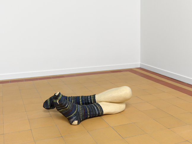 Jean-Robert

2021

Painted acrystal

21 x 61.5 x 32 cm / 8 1/4 x 24 1/4 x 12 5/8 in

&amp;copy; Valentin Carron