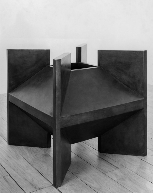 Cast bronze, black patina
33 &amp;times; 33 &amp;times; 33 in. (83.8 &amp;times; 83.8 &amp;times; 83.8 cm), edition 1/6
IVAM Institut Valencia d&amp;#39;Art Modern, Spain