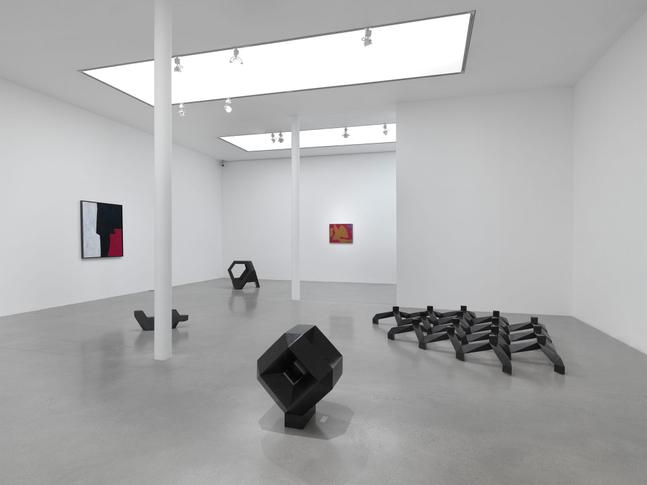 Tony Smith: Sculpture and Painting