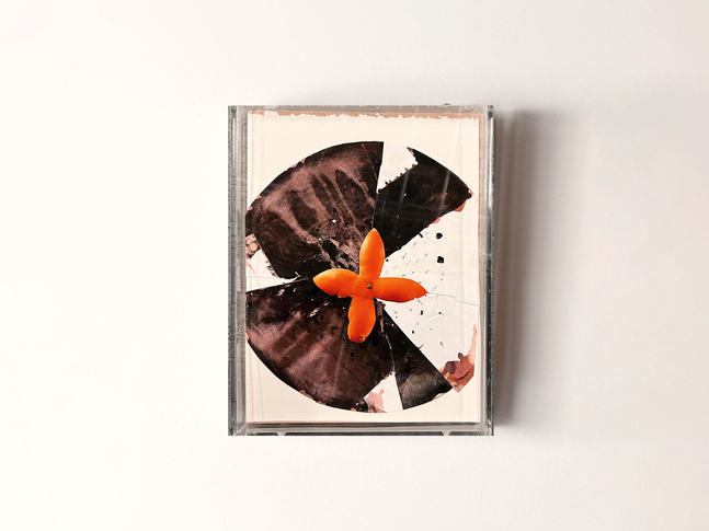 Zimra Beiner

Percolator, 2025

Silver gelatin print and ink on paper in Artist&amp;rsquo;s frame

11.5&amp;quot; H x 9&amp;quot; W 1.75&amp;quot; D