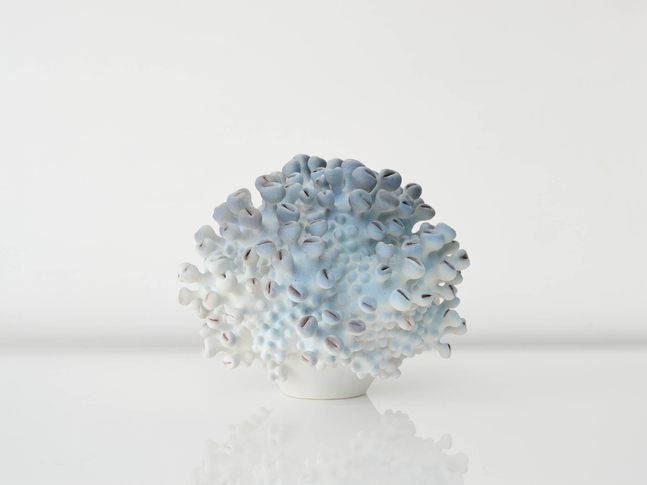 EVA ZETHRAEUS

Pale Blue Cluster with Lavender Details, 2025

Glazed porcelain

12.25&amp;quot; H x 15&amp;quot; Dia.