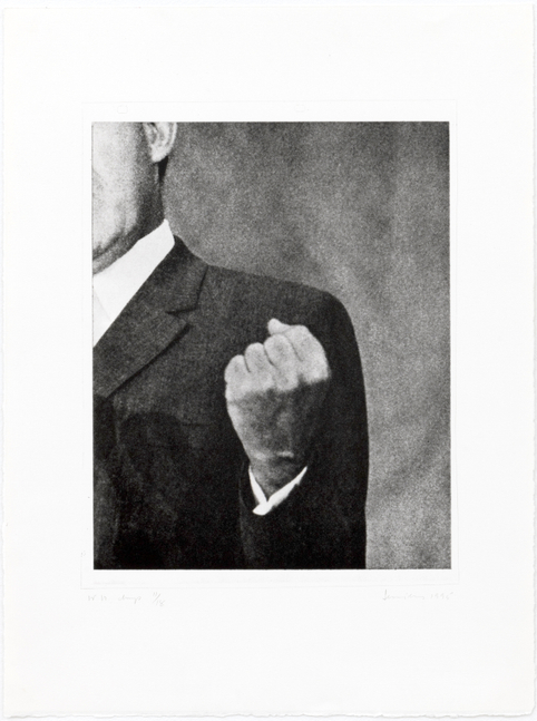 ANNETTE LEMIEUX

Nixon

1995

Photolithograph on Somerset white paper, ed. 11/18 plus 1 AP

Sheet: 24 1/2 by 18 1/2 in.&amp;nbsp; 62.2 by 47 cm.

(MI&amp;amp;N 16526)