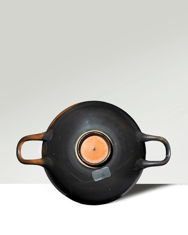 Greek black-glaze kylix, Athens, c.450-400 BC