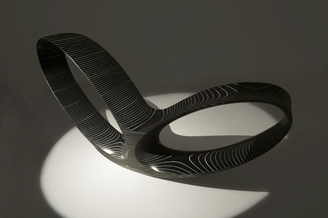 Ron Arad, Oh Void, 2004