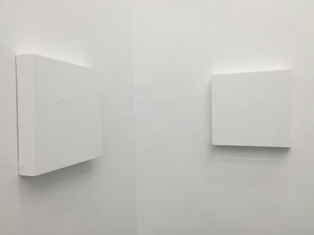 黄佳 Huang Jia , 好像不等高 Seemingly Unequal Height, 2016
