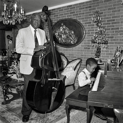 Rosalind Fox Solomon, New Orleans, Louisiana [Jazz], 1993