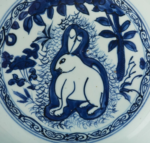 An Imposing and Fine Chinese Ming Blue and White Dish, Jiajing (1522‑1566), ca 1550