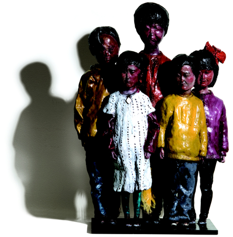 Five Sisters 五姐妹, 2003