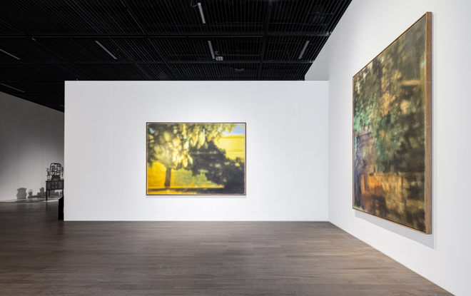 “时间引力：2023成都双年展 ”展览现场 Installation of Time Gravity: 2023 Chengdu Biennale