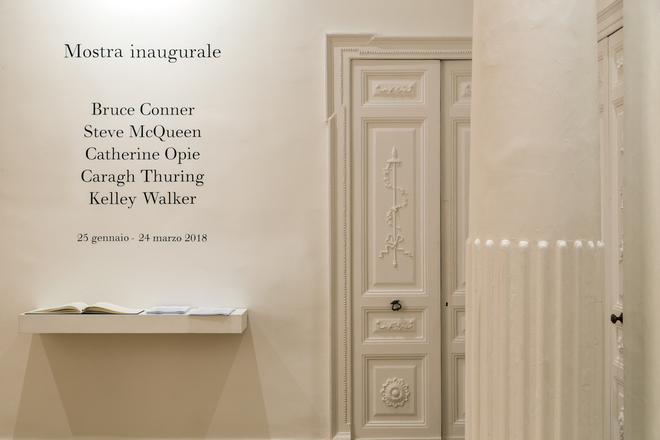 <p>Installation view, Thomas Dane Gallery</p>