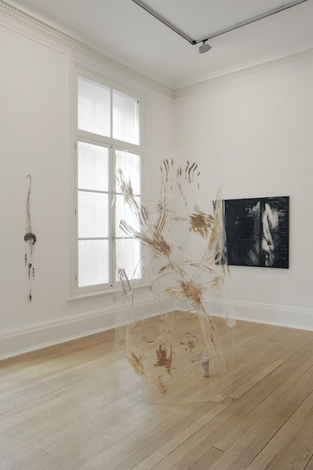 <p>Installation view, Thomas Dane Gallery</p>
