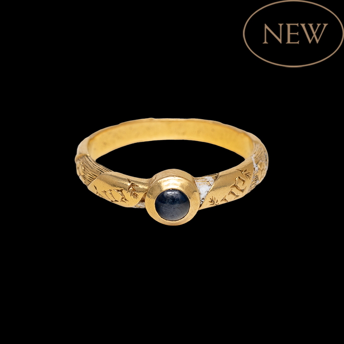 Posy Ring with Sapphire and &ldquo;En Boen An"