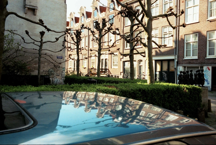 Robby Müller, Eerste Weteringdwarstraat, Amsterdam, Spring 2001