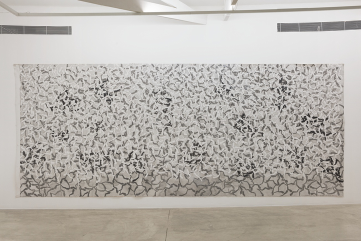 La mirada que se separa de los brazos