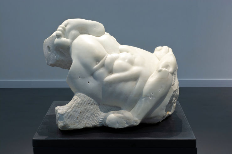Marble Figure - Opus 4 nr.4, 2018 Carrara Marble (Statuario) 64 x 90 x 70 cm