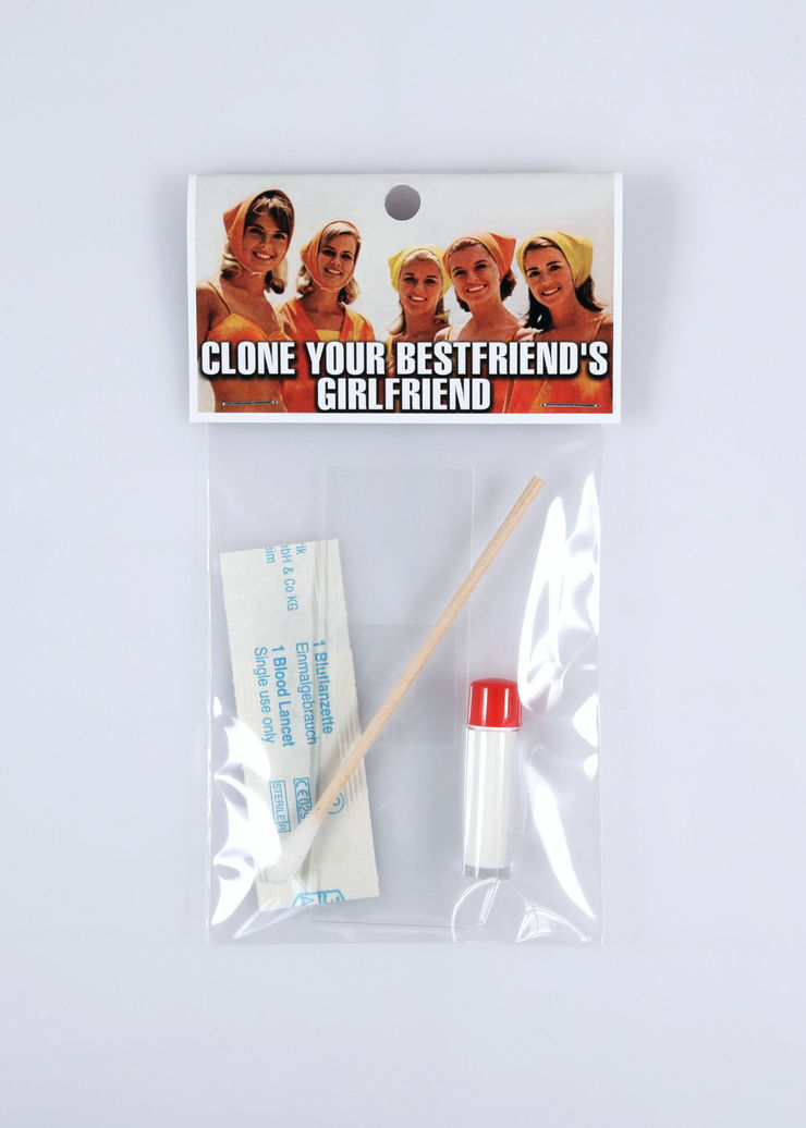 Dana Wyse, Clone your bestfriend's girlfriend, 1998