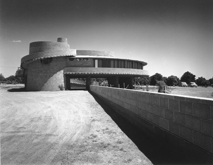 Pedro E. Guerrero, David Wright House, Exterior, Phoenix, AZFrank Lloyd Wright, Architect, 1952
