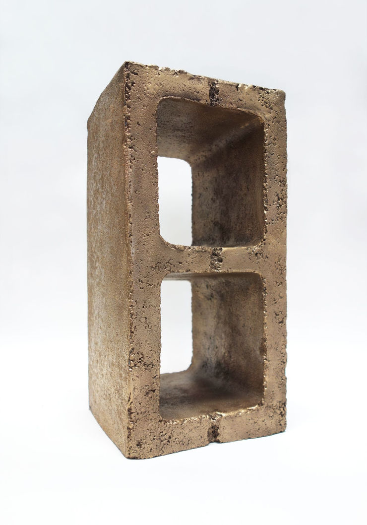 Aili Schmeltz, Cinderblock, 2017