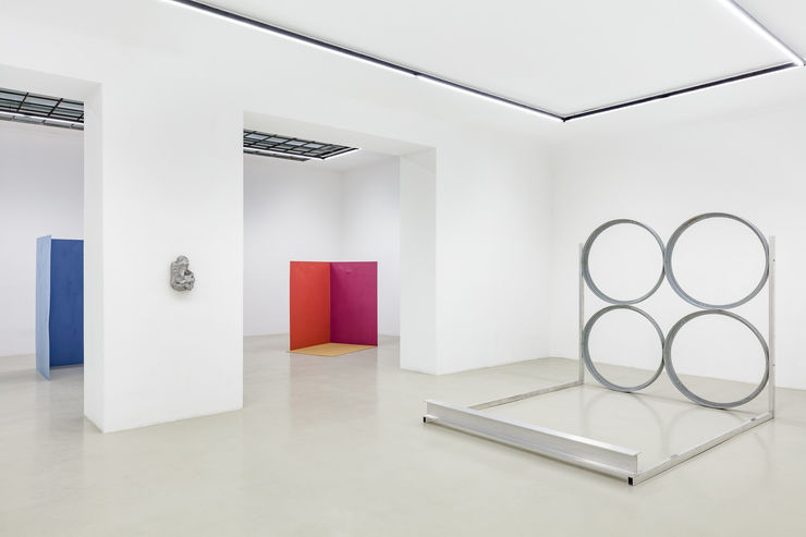 Installation view VI, Mrs Black and Mr White they have never seen a shade of pink and grey