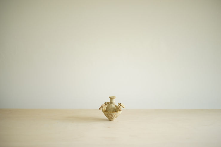 Ian Godfrey, Ochre Bottle with Four Foxes, c. 1970s