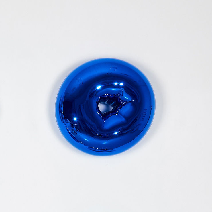 Jae Yong Kim a3. Donut Blues (CB012), 2022 F.R.P, Chrome plating, Crystals about 35 x 35 x 13 cm (13.7 x 13.7 x 5 in)