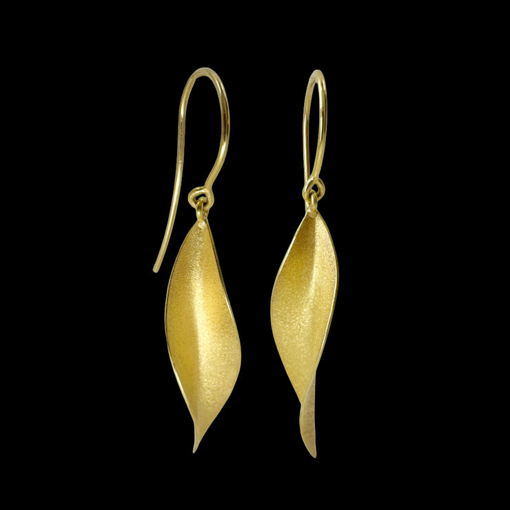 Gold Single Leaf Earrings
