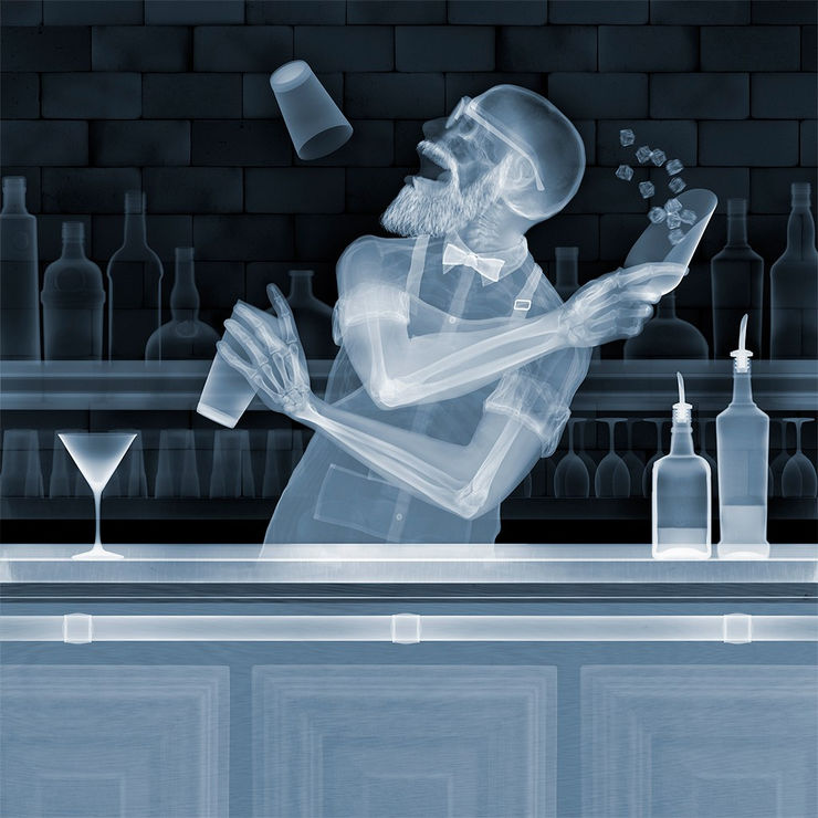 Nick Veasey, Cocktail Juggler