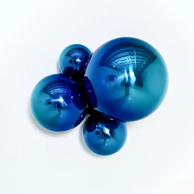 Shawn Kolodny, Clouds Jitter, Then Blink, 2024