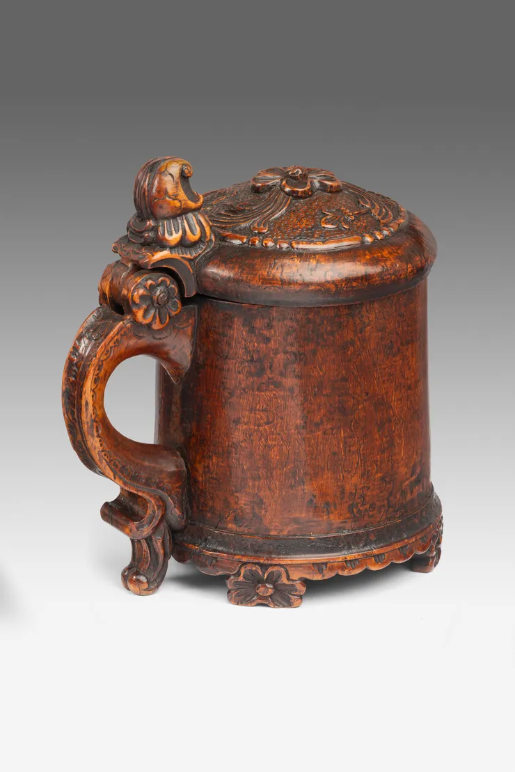 Late 17th Century Norwegian Peg Tankard in Karelian Birch