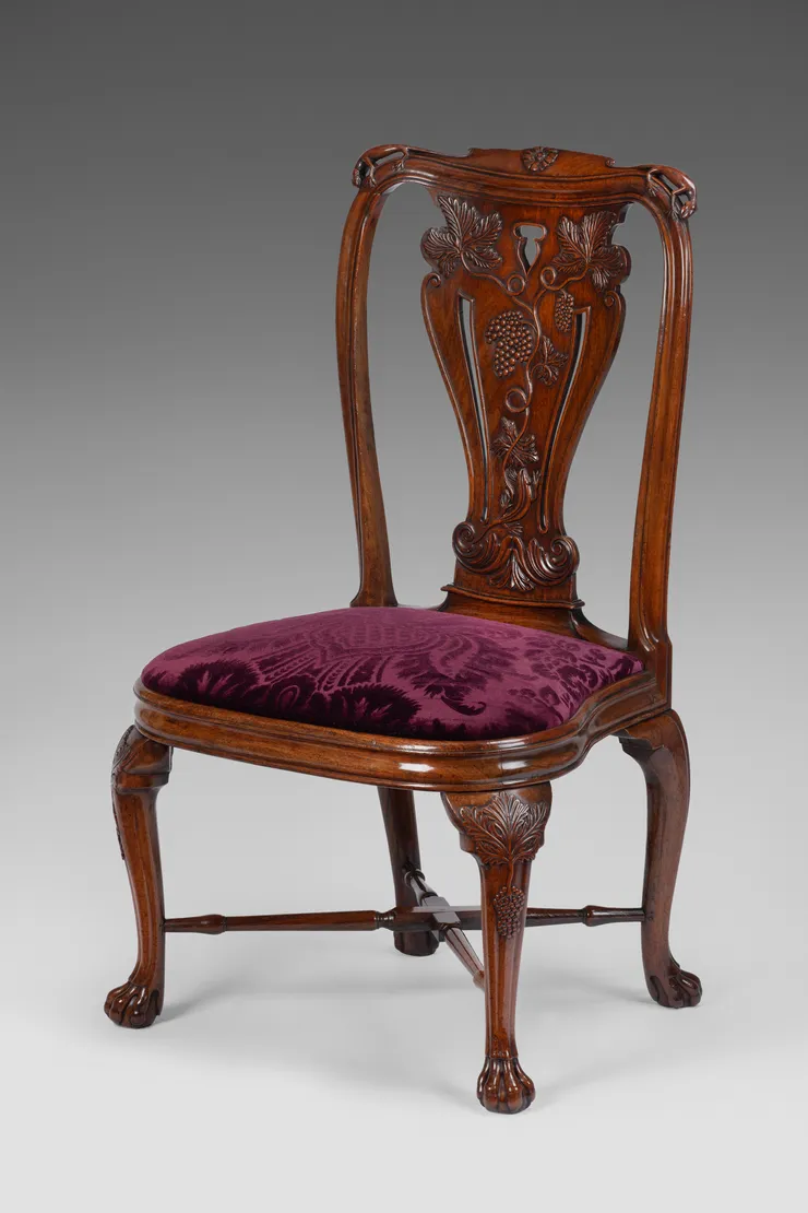 Attributed to Chinese Chairmakers working in Goa, Anglo-Chinese Carved Padouk 'Gecko' Side Chair, circa 1750