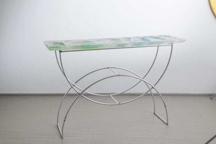 Vytautas Gečas A Holder, 2021 90 x 143 x 40 cm