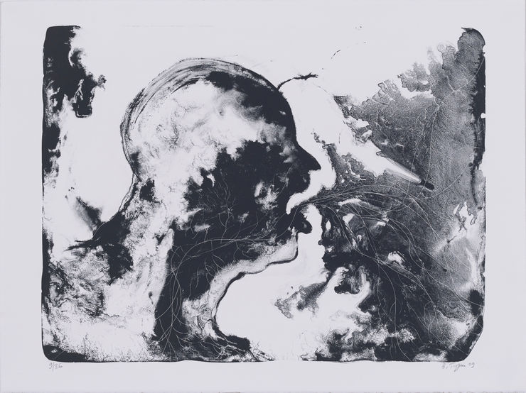 PERFUME DROPS IN THE DESERT