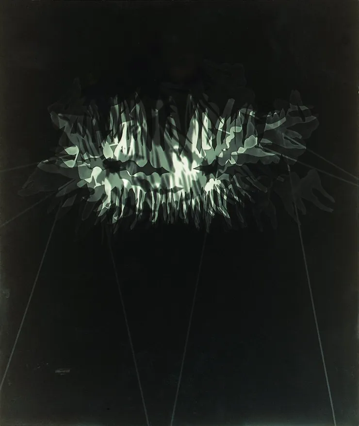 Catherine Bertola, Smile, 1998