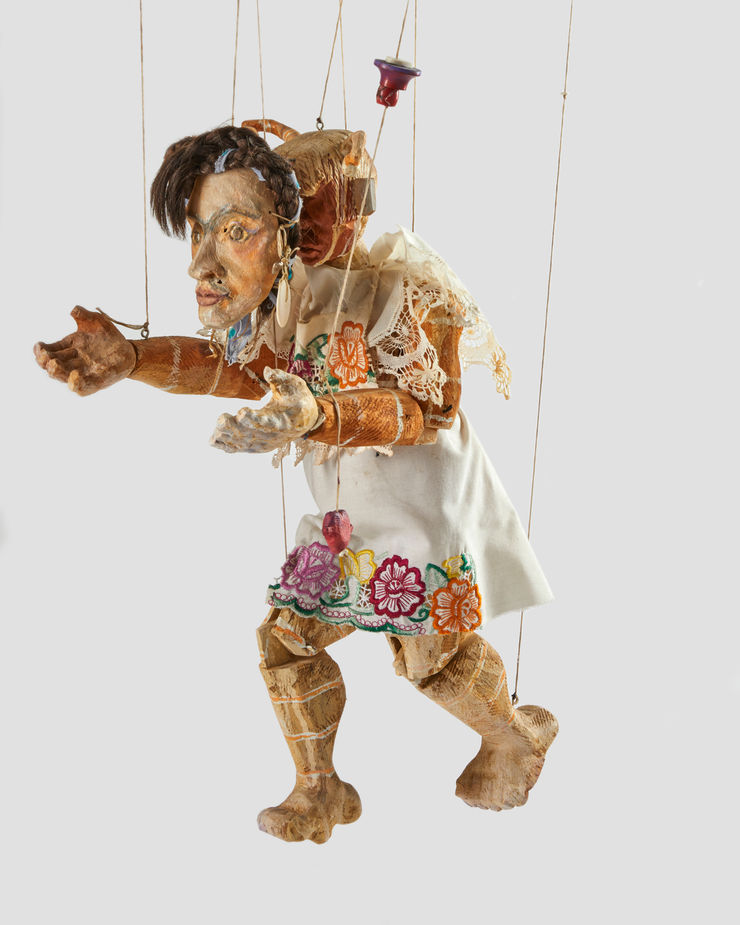 Armond Lara, As Frida Marionette, 2009