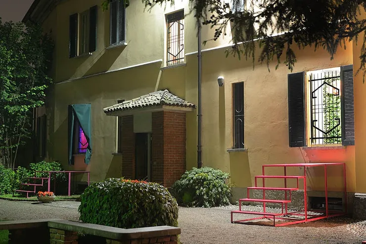 Matteo Negri, Splendida villa con giardino, viste incantevoli, solo exhibition at Casa Testori, Novate Milanese, 2016