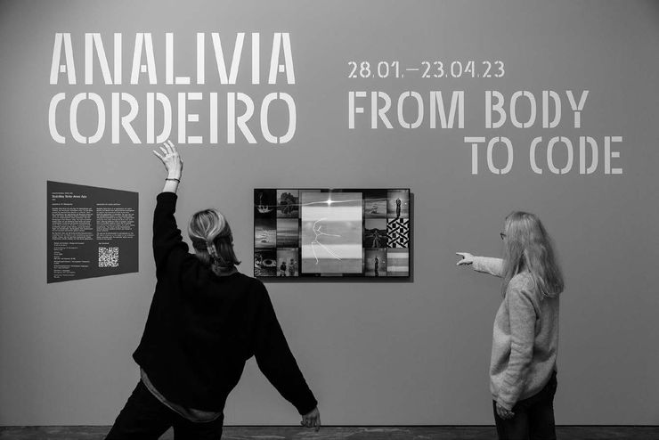 vistas gerais da exposição “Analivia Cordeiro: From Body to Code”, ZKM Center for Arte and Media Karlsruhe,Alemanha, 2023. foto: Felix Grünschloß. © ZKM | Karlsruhe.