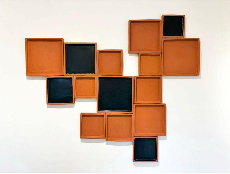 Héctor Zamora "Tres - Doce Negro", 2025 terracota terracotta 139 x 163 x 5,5 cm 54.72 x 64.17 x 2.16 in ed 1/2 + 1 A.P.