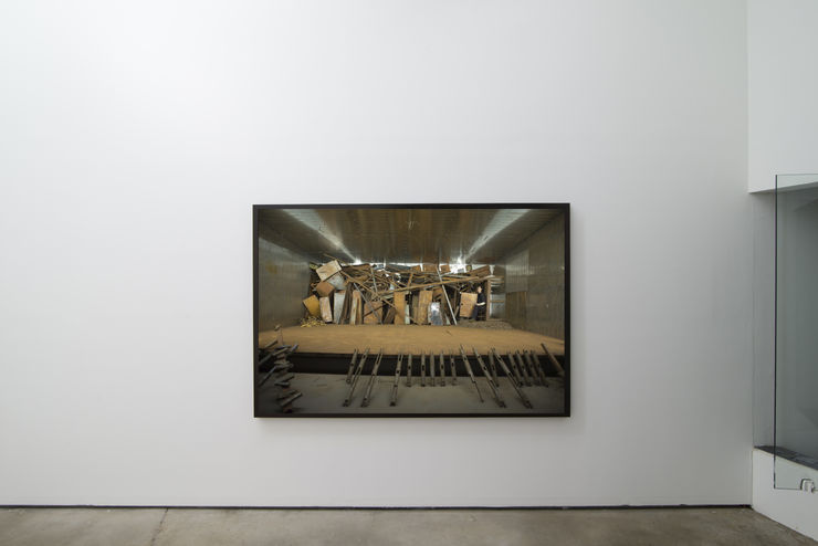 Paula Garcia Crumbling Body (Documentação da performance #1), 2015 Impressão a jato de tinta Inkjet print 160 x 200 cm 62.99 x 78.74 in Ed 1/3