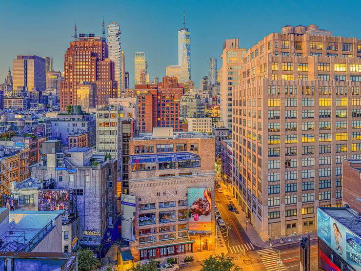 SIXTY THOMPSON SUNRISE, 2019