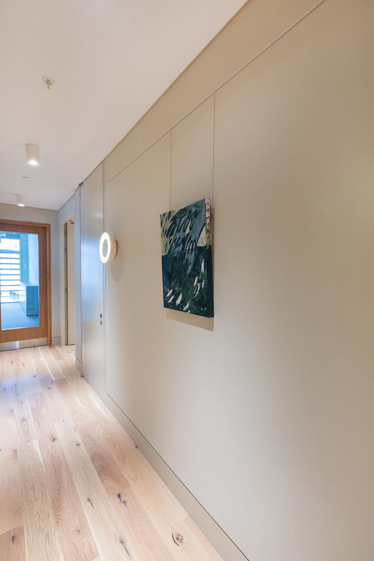 Image courtesy of Demelza Lightfoot Photography